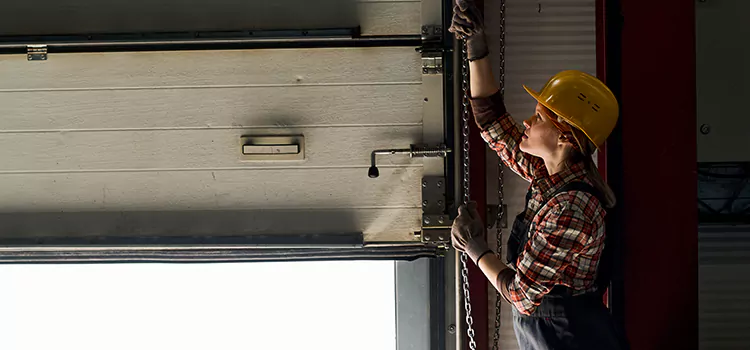 Addressing Common Garage Door Stoppage Issues in Fortuna Foothills, AZ